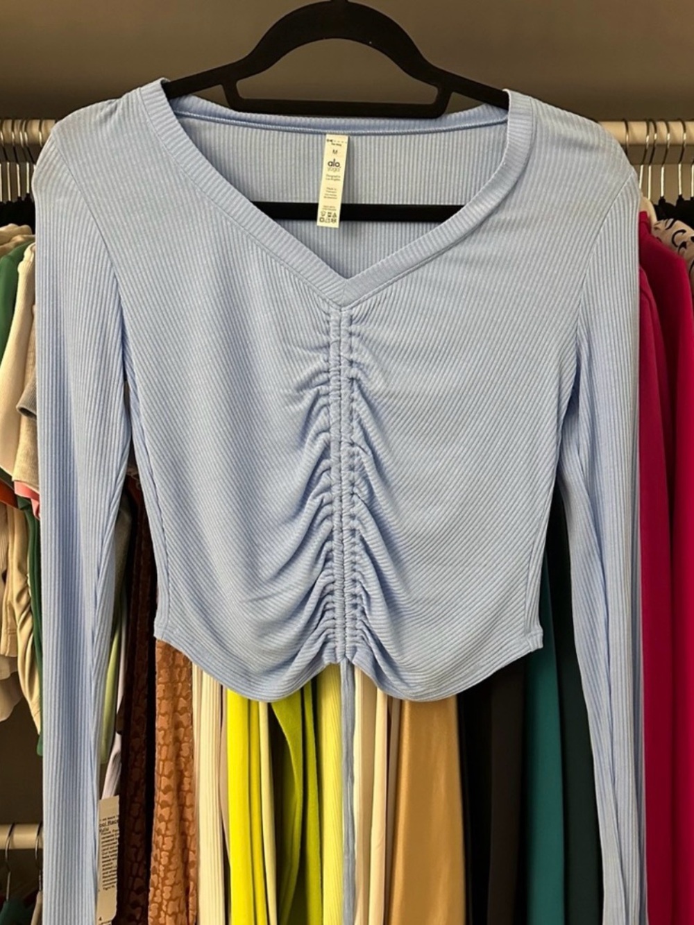 Alo Yoga Ribbed Crop Top - Picture 2 of 5